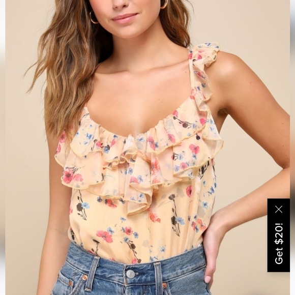NWT Lulu's Perfect Chance Yellow Floral Print Chiffon Ruffled Bodysuit Medium - Picture 2 of 9